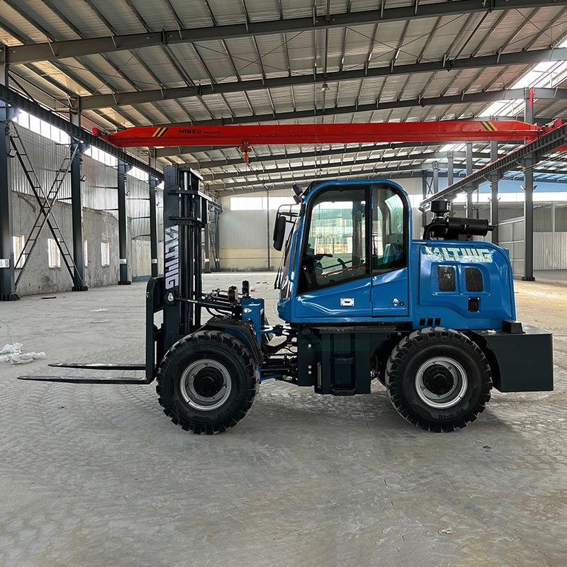 LTR30 - 3 Ton Front Wheel Steering Rough Terrain Forklift