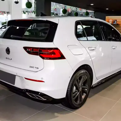 Volkswagen Golf 2024