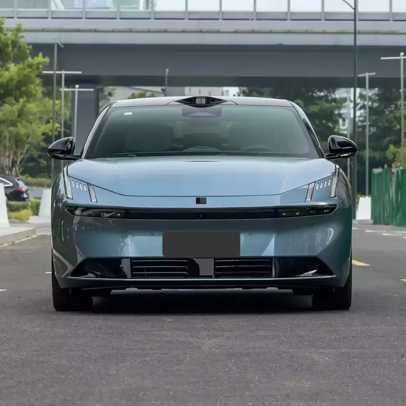 Lynk & Co Z10