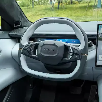 Lynk & Co Z10