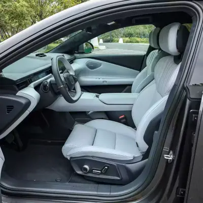 Lynk & Co Z10