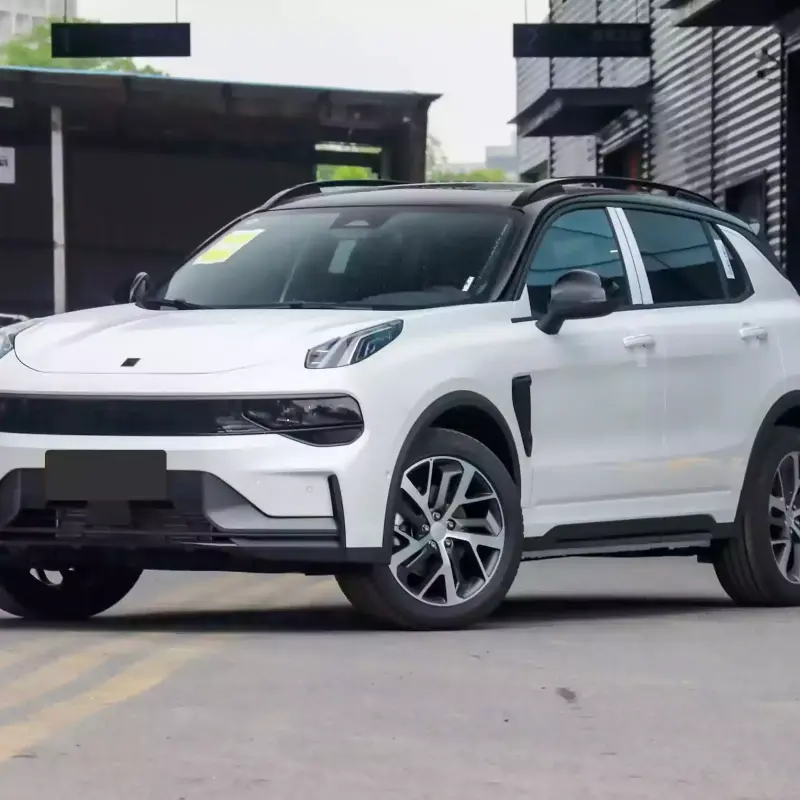 Lynk & Co 01