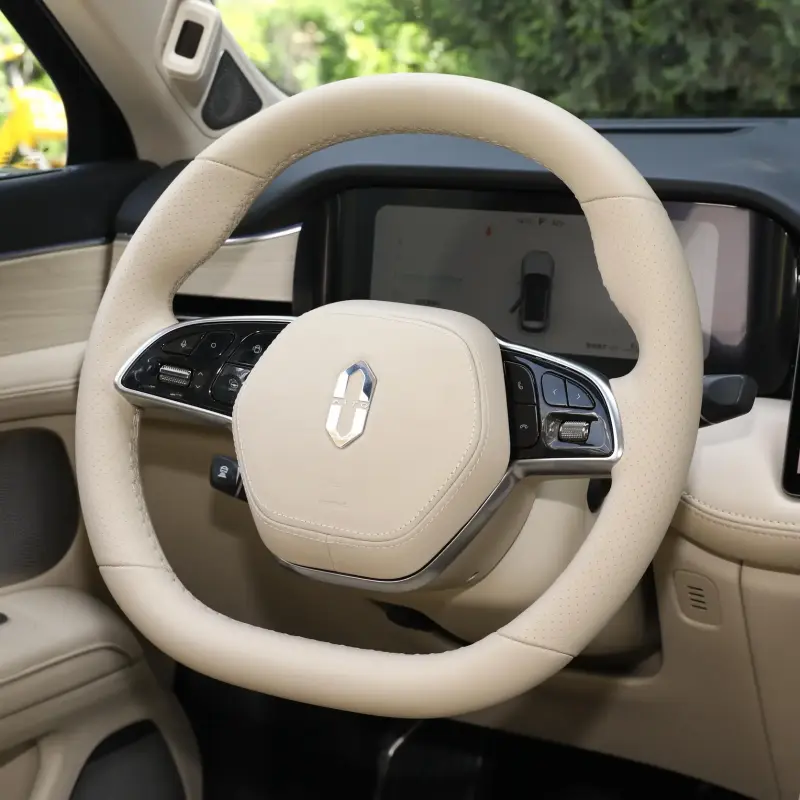 AITO M5
