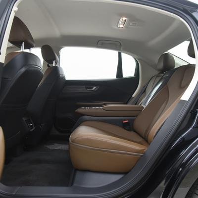 Used Hongqi E-QM5