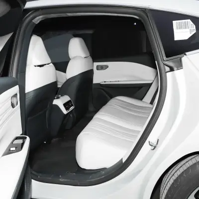 Geely Galaxy E8
