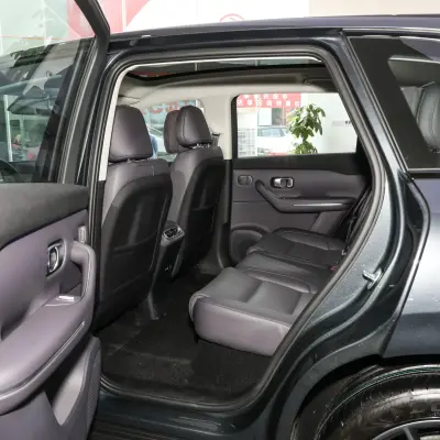 Leapmotor C10