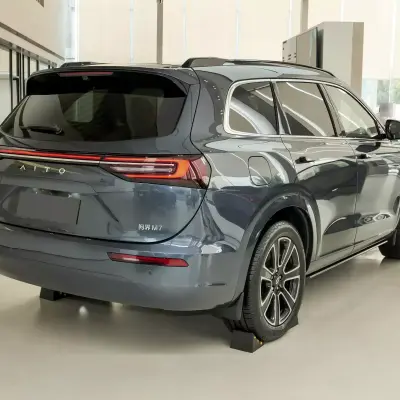 AITO M7