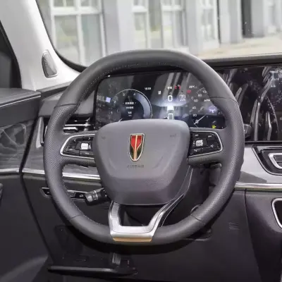 Hongqi HS5